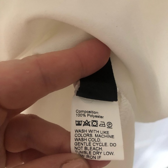 Set of 2 SHEIN camisoles - Picture 10 of 16